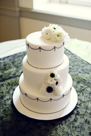 black and white wedding cake